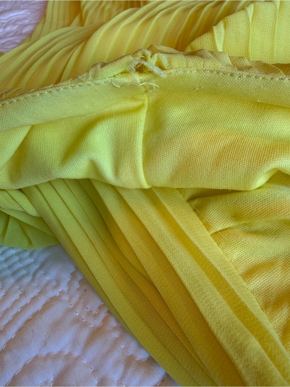 Oleg Cassini Vintage Sz 8 Yellow Pleated Sleeveless Tie Neck Cocktail Dress - Picture 9 of 9